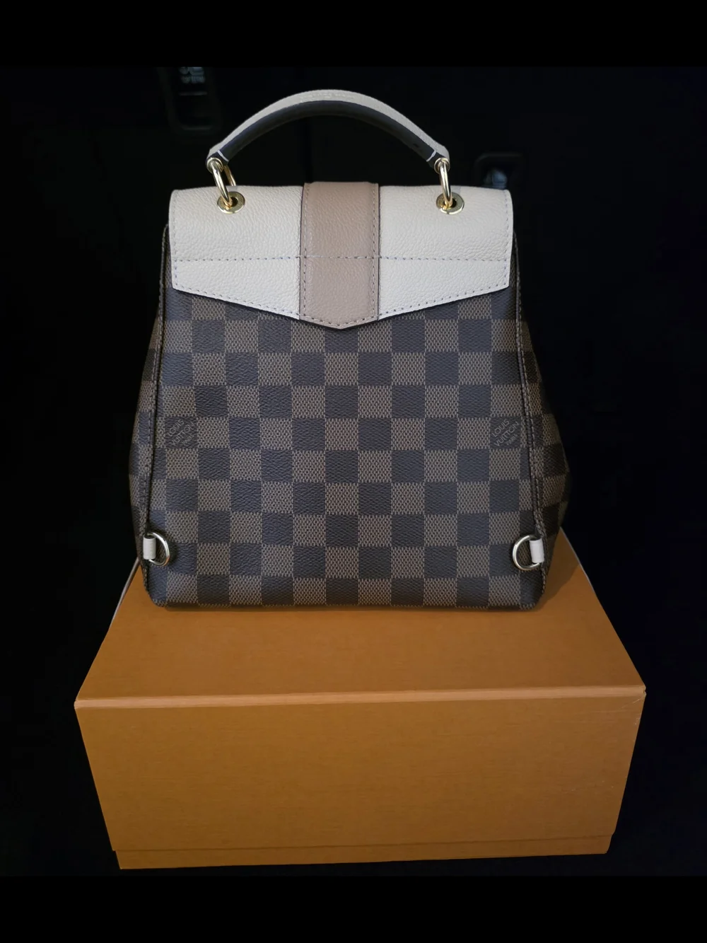 Louis Vuitton elegant top